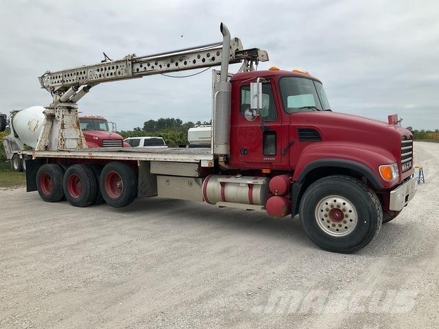 Mack CV713 Diger kamyonlar