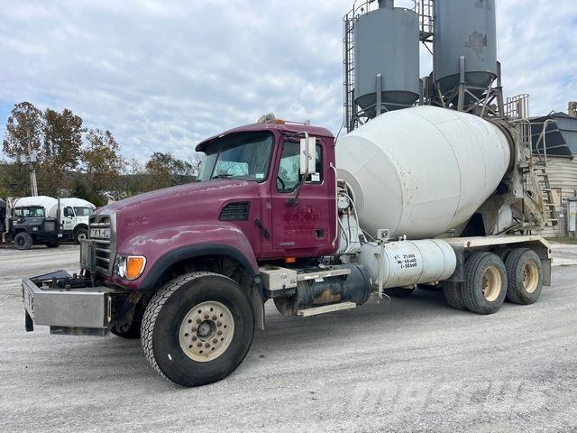 Mack CV713 Diger kamyonlar