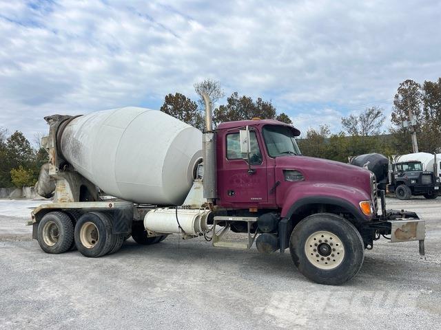 Mack CV713 Diger kamyonlar