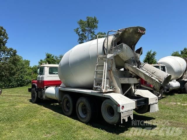 Mack DM600GK Diger kamyonlar