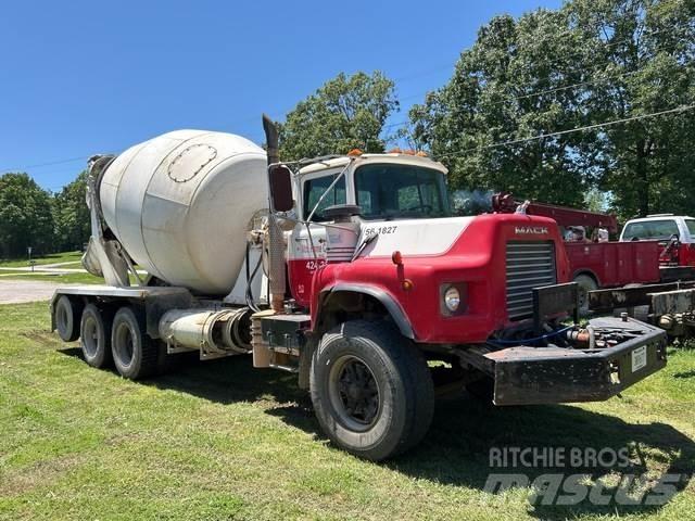 Mack DM600GK Diger kamyonlar