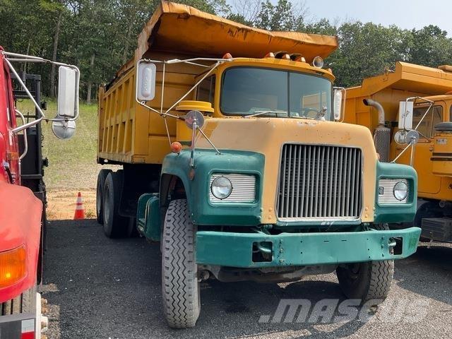 Mack DM686SX Damperli kamyonlar