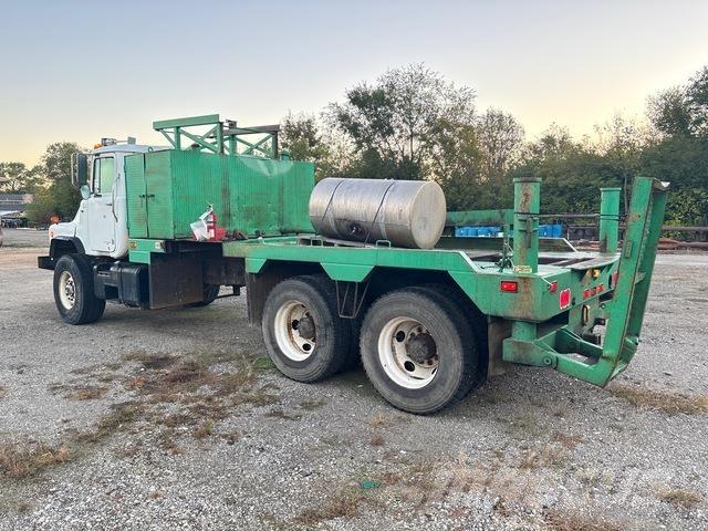 Mack DM690S Flatbed kamyonlar