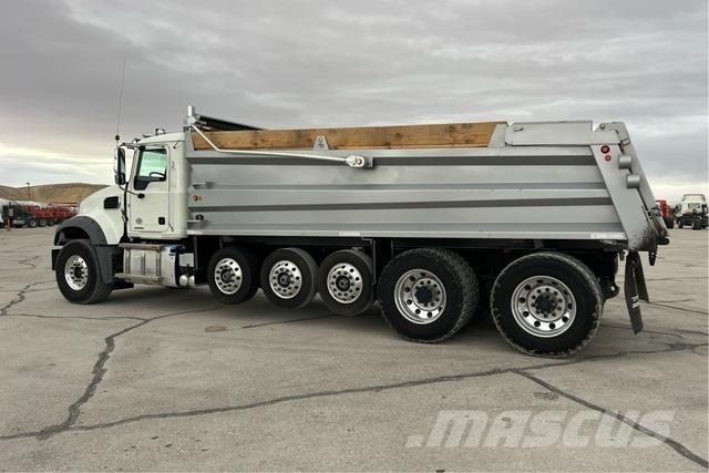 Mack GR64F Damperli kamyonlar