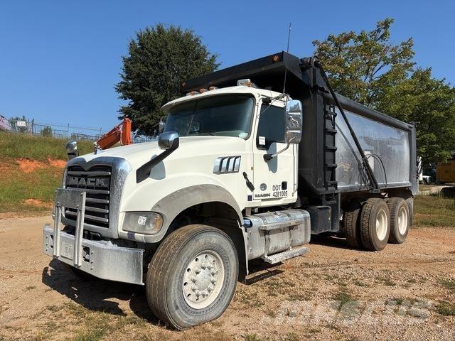 Mack GU713 Damperli kamyonlar