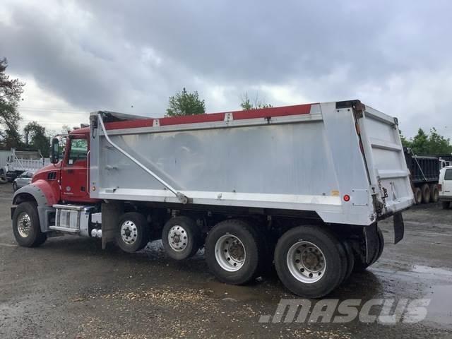 Mack GU713 Damperli kamyonlar