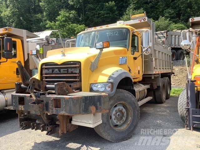 Mack GU713 Kar küreme biçaklari