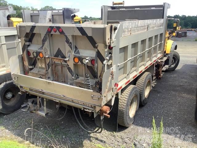 Mack GU713 Kar küreme biçaklari