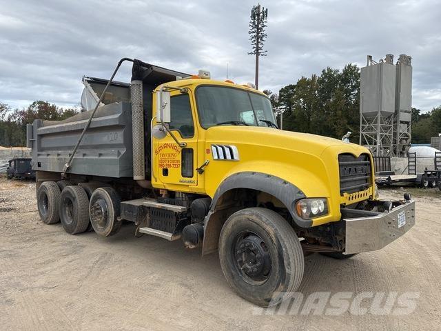 Mack GU713 Damperli kamyonlar