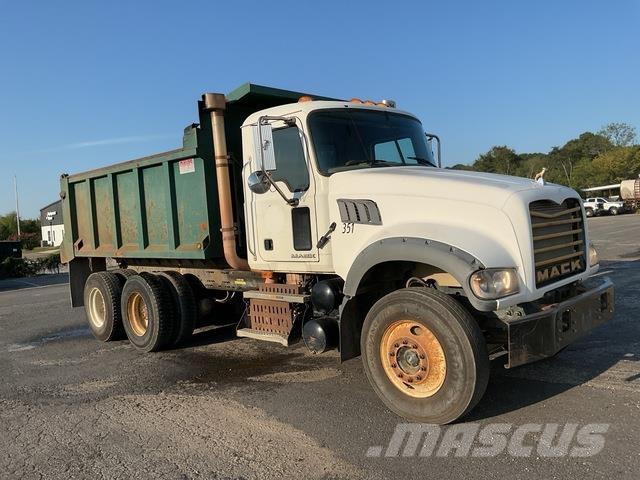 Mack GU713 Damperli kamyonlar