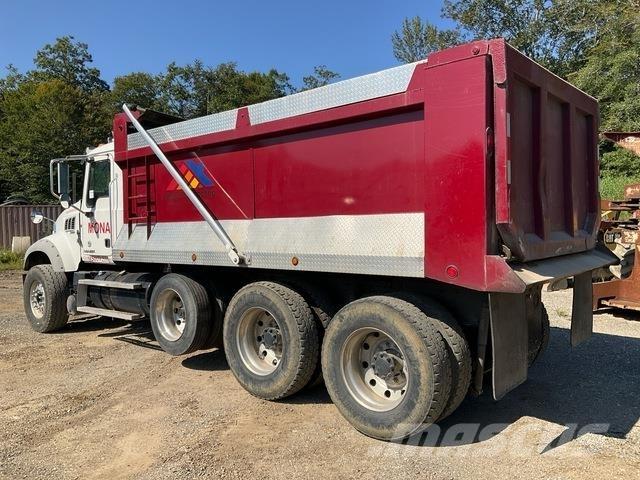 Mack GU713 Damperli kamyonlar