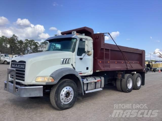 Mack GU813 Damperli kamyonlar