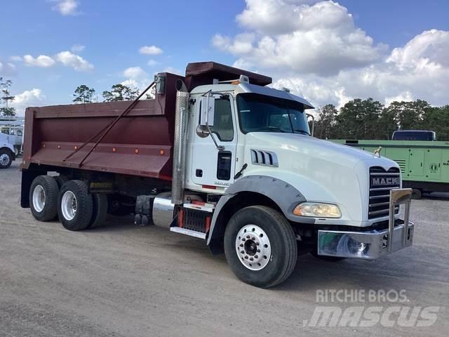 Mack GU813 Damperli kamyonlar