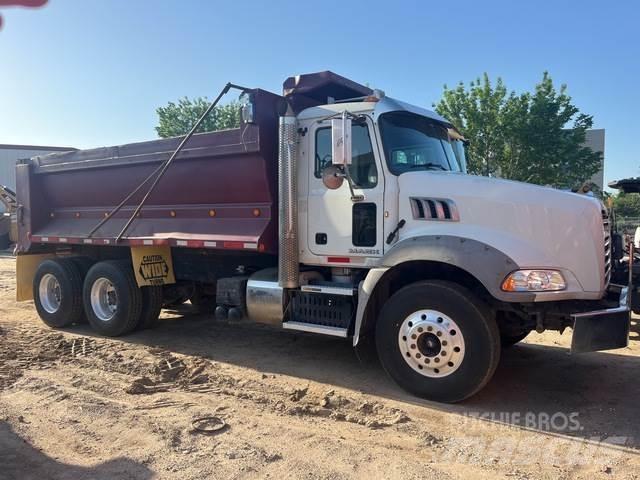 Mack GU813 Damperli kamyonlar