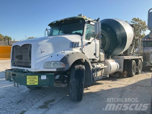 Mack GU813 Diger kamyonlar