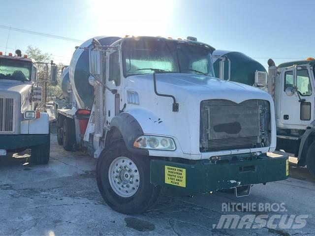 Mack GU813 Diger kamyonlar