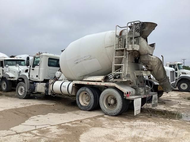 Mack GU813 Diger kamyonlar