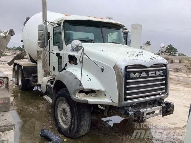 Mack GU813 Diger kamyonlar