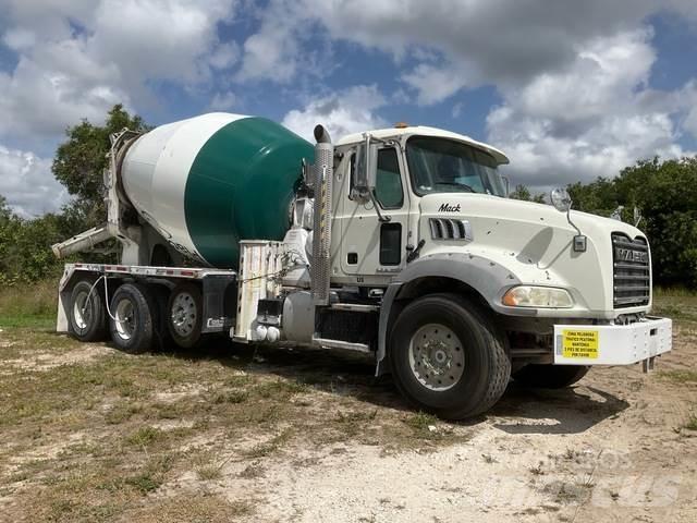 Mack GU813 Diger kamyonlar