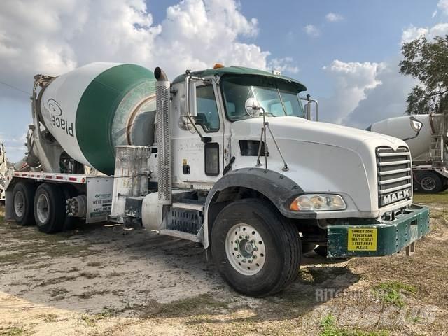 Mack GU813 Diger kamyonlar