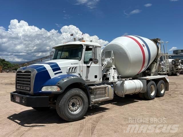 Mack GU813 Diger kamyonlar