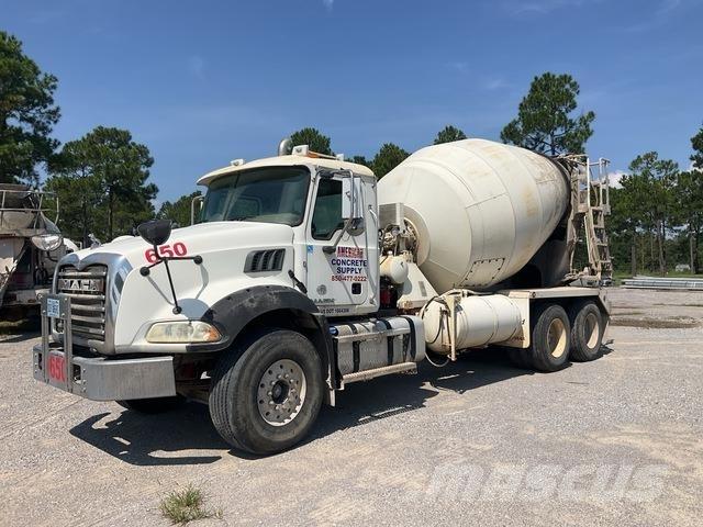 Mack GU813 Diger kamyonlar