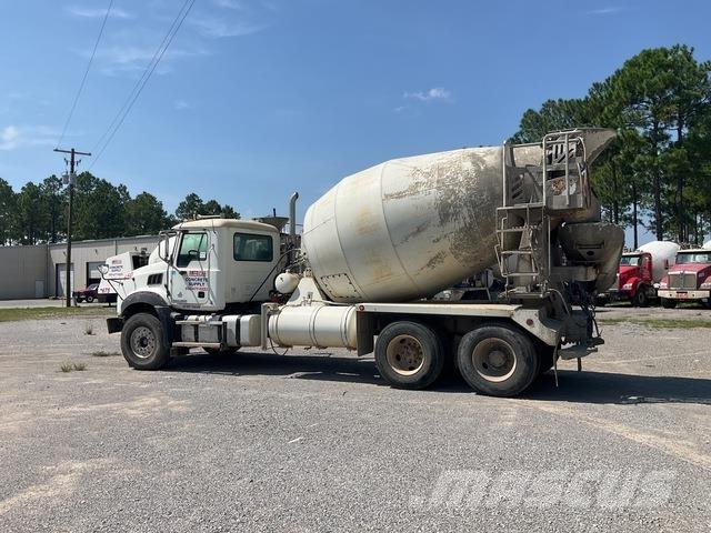 Mack GU813 Diger kamyonlar