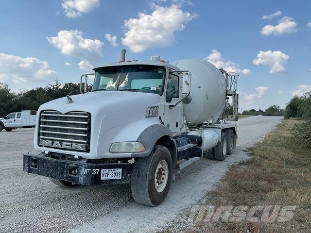 Mack GU813 Diger kamyonlar