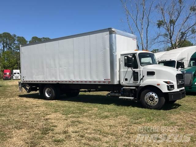 Mack MD6 Kapali kasa kamyonlar