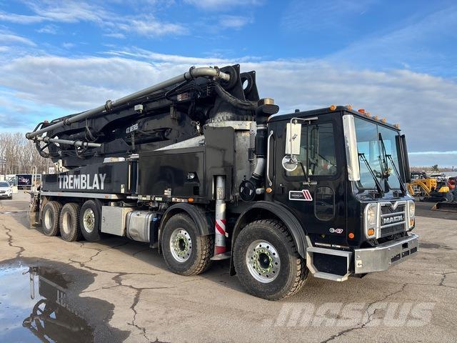 Mack MRU613 Beton pompaları