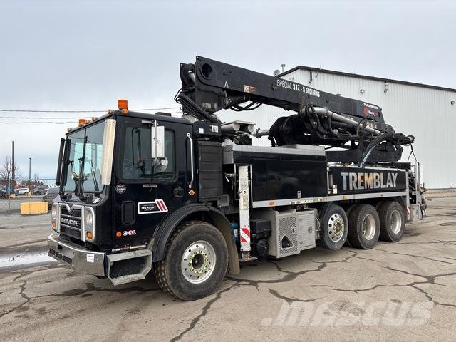 Mack MRU613 Beton pompaları