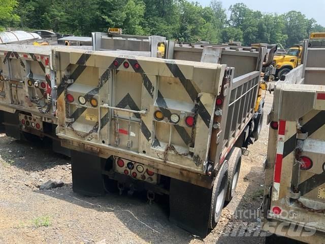 Mack RD688S Kum ve tuz serpiciler