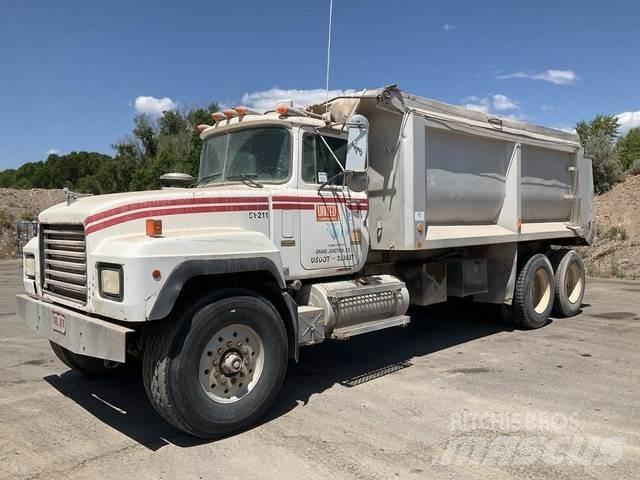 Mack RD688S Damperli kamyonlar