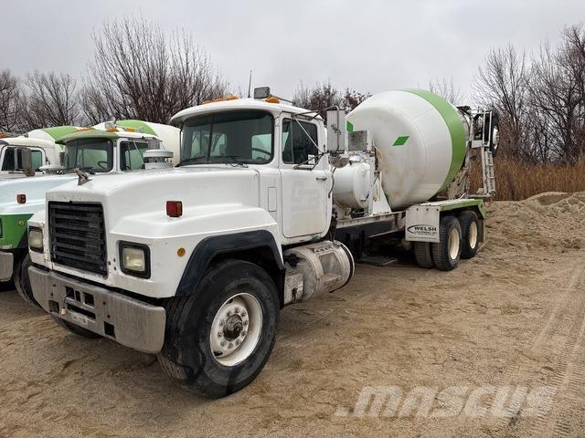Mack RD690S Diger kamyonlar