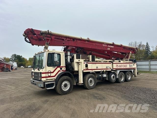 Mack S 45SX Beton pompaları