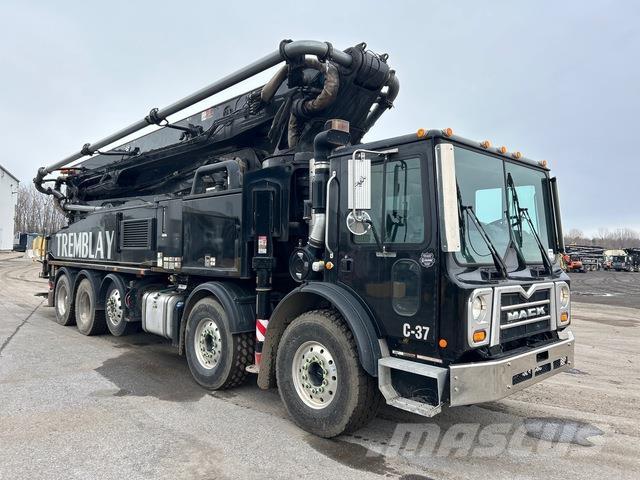 Mack TE84 Beton pompaları