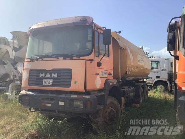 MAN 33.414-V20 Tankerli kamyonlar