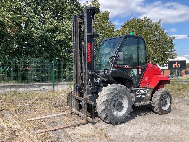 Manitou M26-4 Arazi tipi forklift