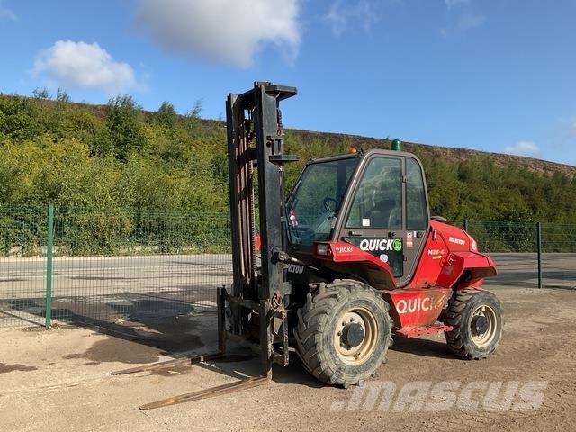 Manitou M26-4 Arazi tipi forklift