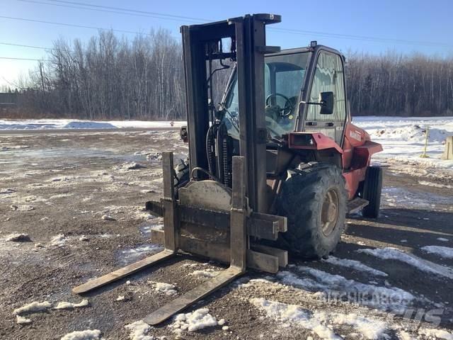 Manitou MC40 Arazi tipi forklift