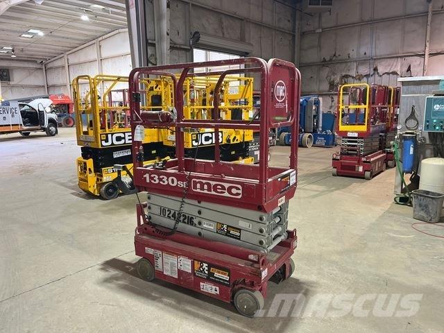 MEC 1330SE Makasli platformlar