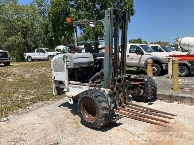 Moffett M5000 Teleskobik yükleyiciler