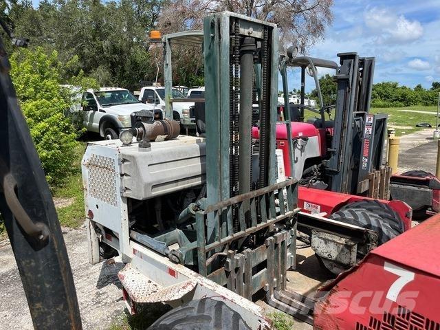Moffett M5000 Teleskobik yükleyiciler