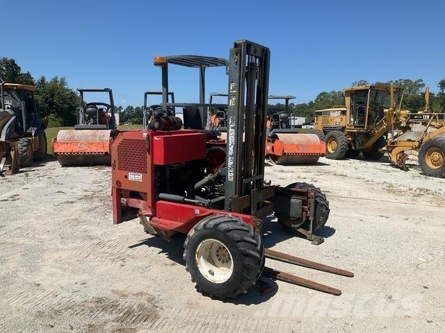 Moffett M5000 Teleskobik yükleyiciler