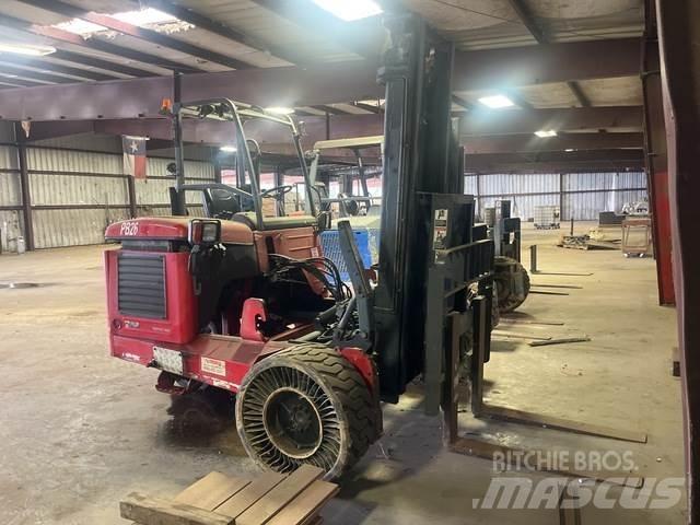 Moffett M55 Teleskobik yükleyiciler