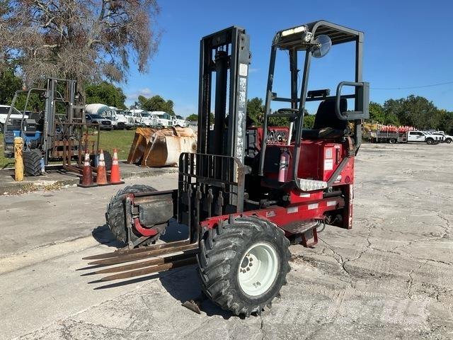 Moffett M5500 Teleskobik yükleyiciler