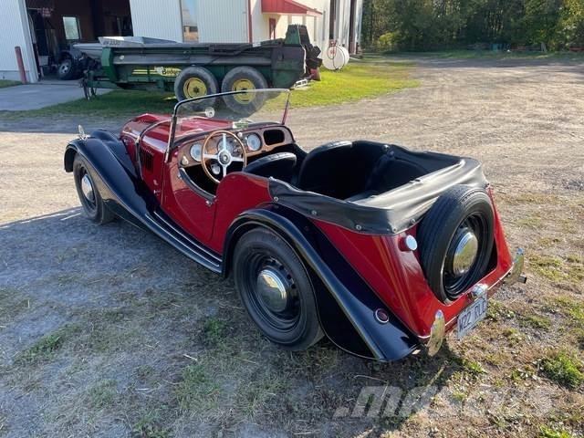 Morgan Plus 4 Otomobiller