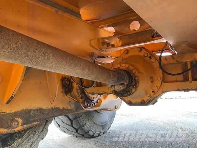 Moxy MT31 Belden kirma kaya kamyonu