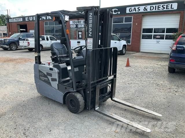 Nissan 1N1L15Y Elektrikli forkliftler