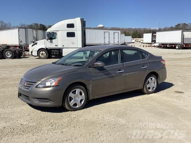 Nissan Sentra Otomobiller